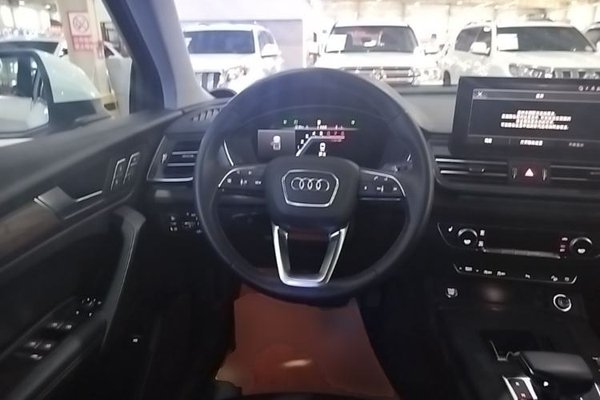 Audi Q5L 2023, 29400 км, за 33799 USD - фото 17