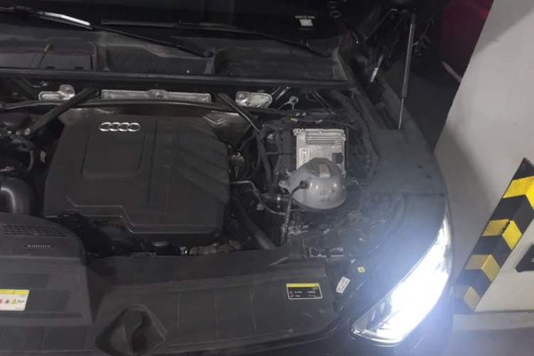 Audi Q5L 2024, 17700 км, за 31841 USD - фото 22