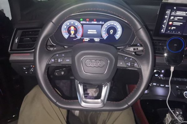Audi Q5L 2024, 17700 км, за 31841 USD - фото 10