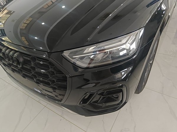 Audi Q5L 2024, 71500 км, за 31210 USD - фото 9