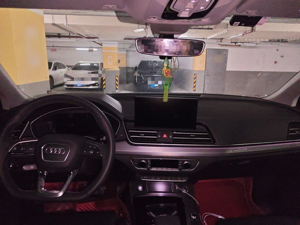 Audi Q5L 2025, 3700 км, за 31226 USD - фото 10