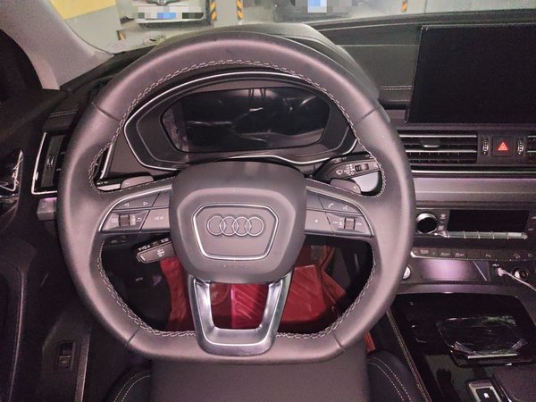 Audi Q5L 2025, 3700 км, за 31226 USD - фото 11