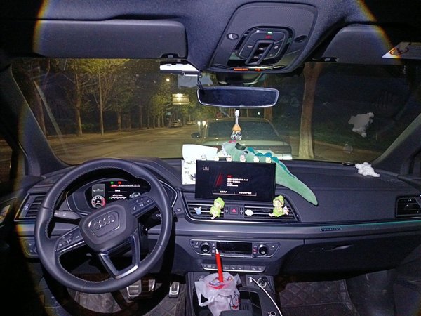 Audi Q5L Sportback 2023, 23800 км, за 33720 USD - фото 11