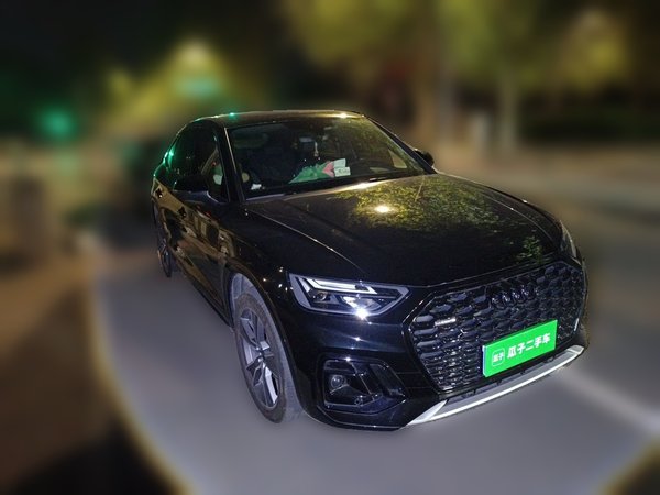 Audi Q5L Sportback 2023, 23800 км, за 33720 USD - фото 8