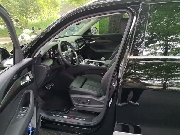 Audi Q6 2025, 800 км, за 45635 USD - фото 16