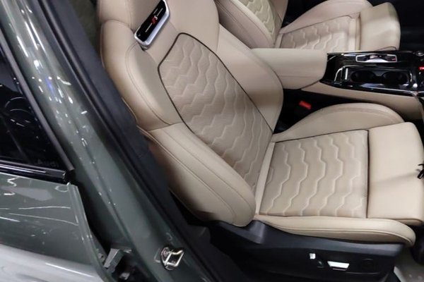 Audi Q6L e-tron 2026, 5500 км, за 43796 USD - фото 24