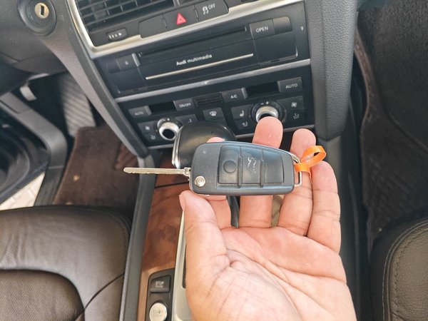 Audi Q7 2015, 149300 км, за 12015 USD - фото 11