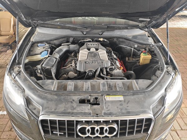 Audi Q7 2015, 149300 км, за 12015 USD - фото 10