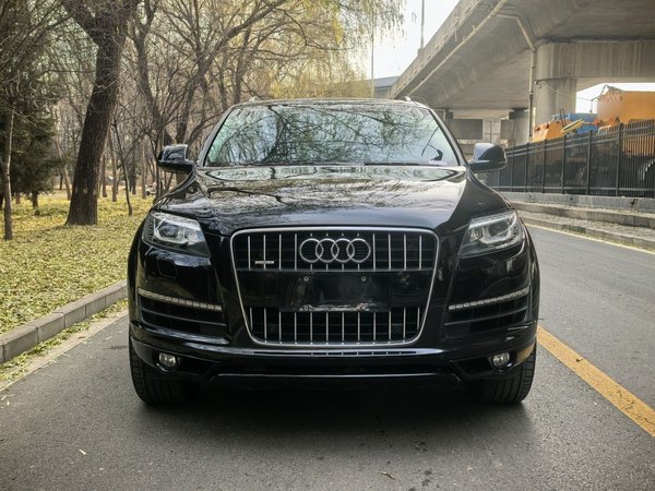 Audi Q7 2015 35 TFSI Ambition Edition, 2015 года