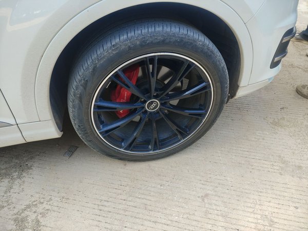 Audi Q7 2018, 137900 км, за 25389 USD - фото 8