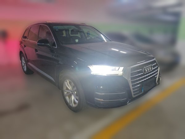 Audi Q7 2019, 85200 км, за 28495 USD