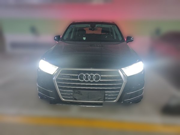 Audi Q7 2019, 85200 км, за 28495 USD
