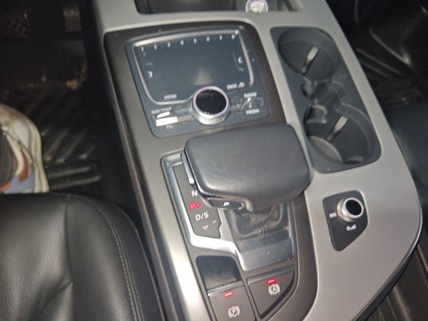 Audi Q7 2019, 85200 км, за 28495 USD - фото 15