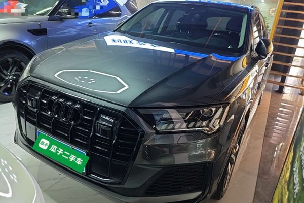 Audi Q7 · 2022 год