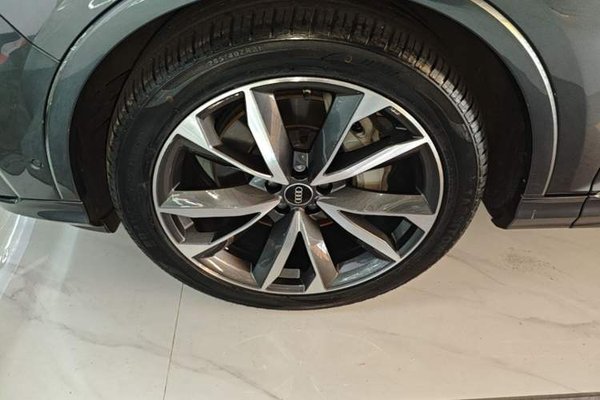 Audi Q7 2022, 73600 км, за 47898 USD - фото 10