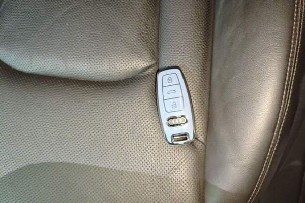 Audi Q7 2022, 73600 км, за 47898 USD - фото 23