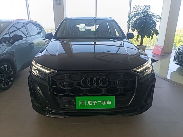 Audi Q7 2024, 7000 км, за 59734 USD
