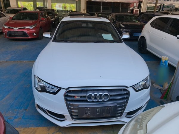 Audi S5 2016, 111199 км, за 16848 USD