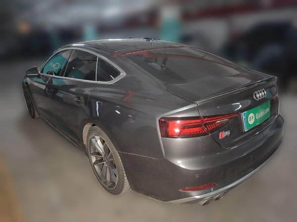 Audi S5 2017, 87000 км, за 26903 USD