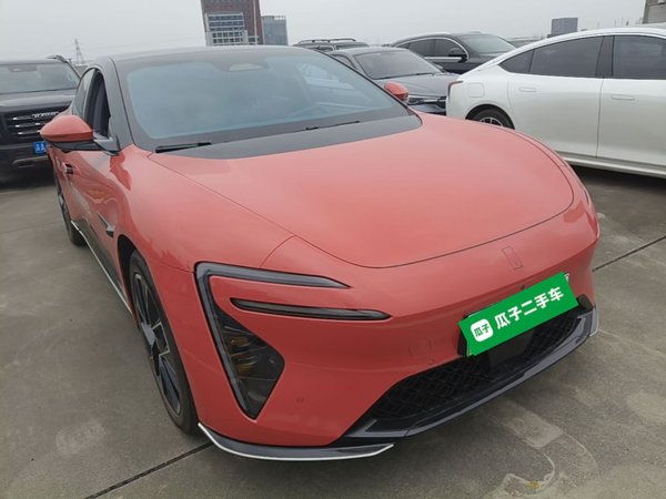 Avatr 06 2025, 9200 км, за 22557 USD