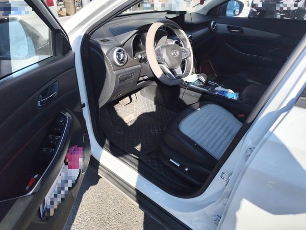 BAIC Beijing EX5 2019, 93100 км, за 7719 USD - фото 17