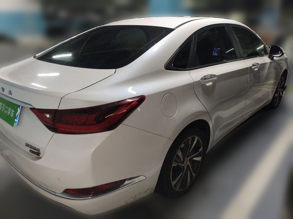 BAIC Beijing U7 2019, 29500 км, за 6156 USD - фото 6