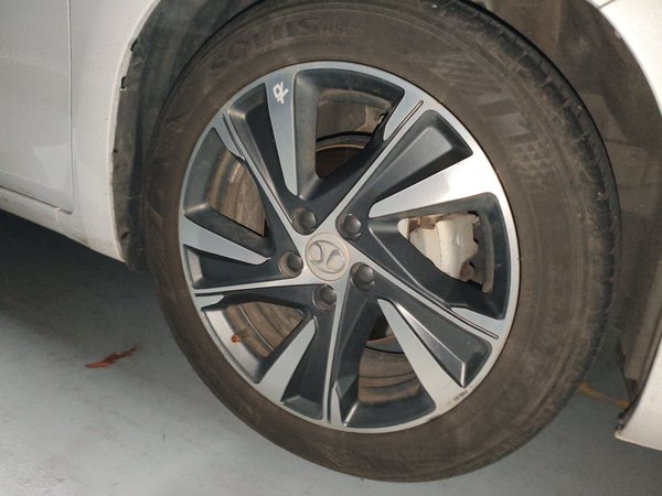 BAIC Beijing U7 2019, 29500 км, за 6156 USD - фото 8