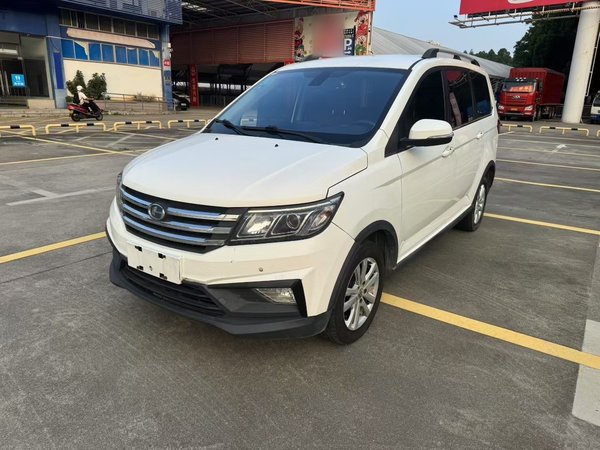 M70 2017 1.5L manual luxury cabin, 2017 года