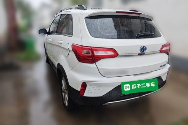 BAIC New Energy EC5 2019, 70400 км, за 6771 USD