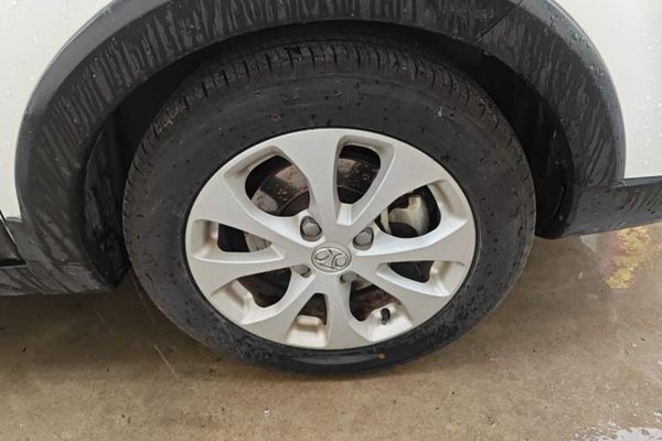 BAIC New Energy EC5 2019, 70400 км, за 6771 USD - фото 8