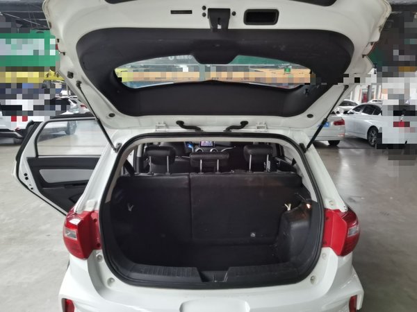 BAIC New Energy EC5 2019, 73200 км, за 6799 USD - фото 22