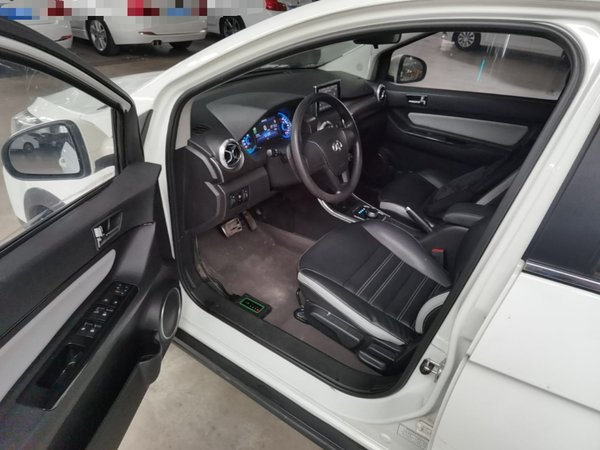 BAIC New Energy EC5 2019, 73200 км, за 6799 USD - фото 19
