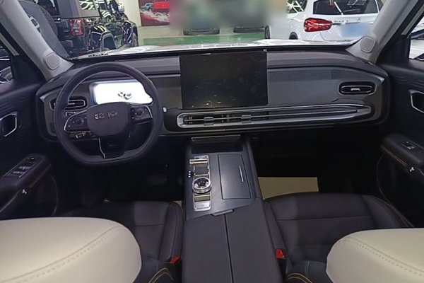 BAIC Off-Road BJ30 2024, 15300 км, за 16293 USD - фото 19
