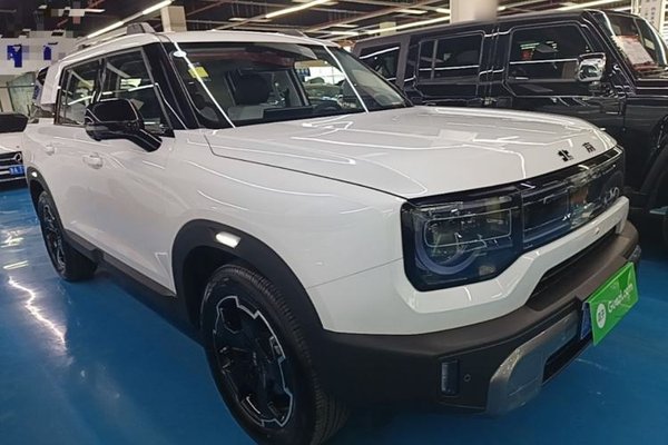 BAIC Off-Road BJ30 2024, 15300 км, за 16293 USD