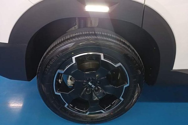 BAIC Off-Road BJ30 2024, 15300 км, за 16293 USD - фото 10