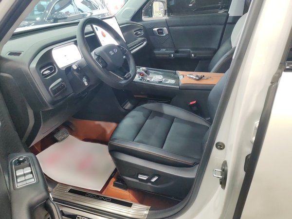BAIC Off-Road BJ30 2024, 3400 км, за 14583 USD - фото 10
