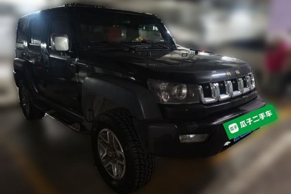 BAIC Off-Road BJ40 2016, 122600 км, за 8343 USD