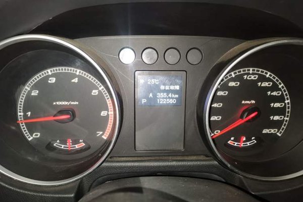 BAIC Off-Road BJ40 2016, 122600 км, за 8343 USD - фото 11