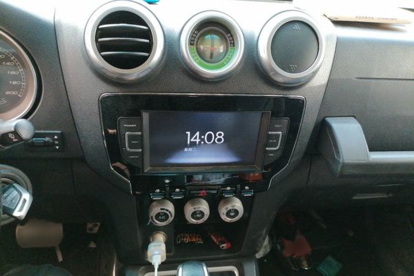 BAIC Off-Road BJ40 2016, 95600 км, за 7501 USD - фото 12