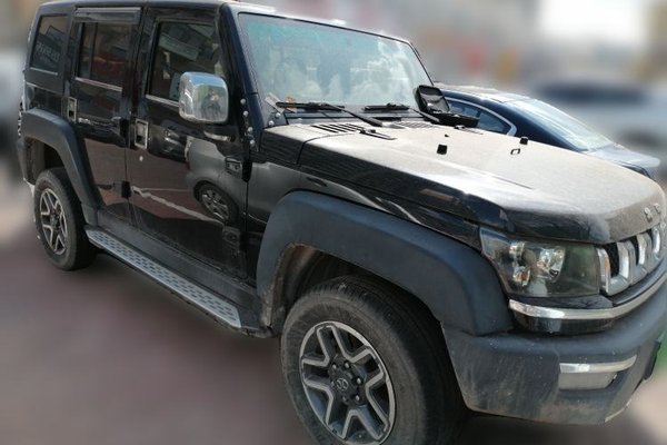 BAIC Off-Road BJ40 2016, 95600 км, за 7501 USD