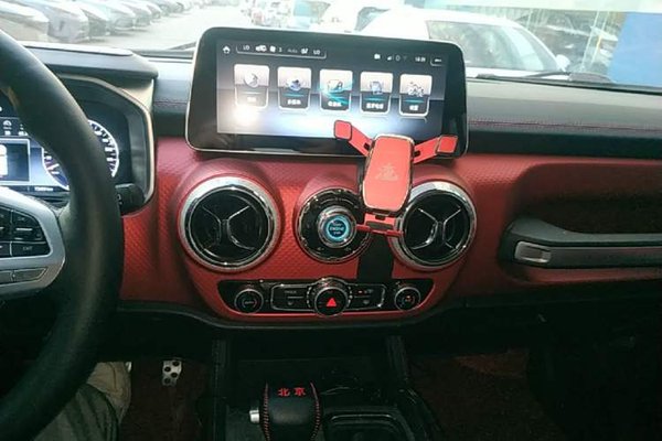 BAIC Off-Road BJ40 2019, 72700 км, за 12200 USD - фото 15