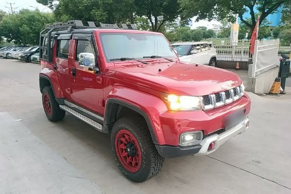 BAIC Off-Road BJ40 2019, 72700 км, за 12200 USD