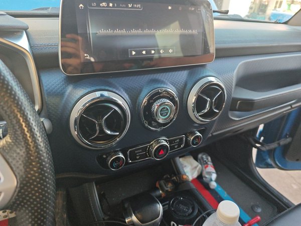 BAIC Off-Road BJ40 2019, 70300 км, за 11875 USD - фото 10