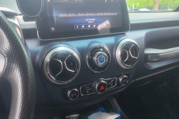 BAIC Off-Road BJ40 2021, 39700 км, за 11924 USD - фото 12