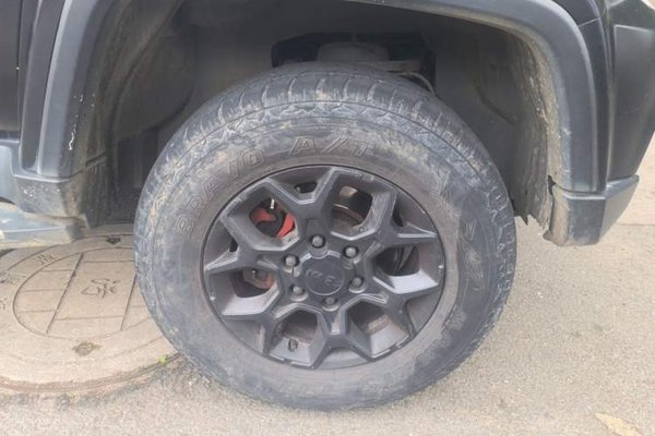BAIC Off-Road BJ40 2021, 39700 км, за 11924 USD - фото 8