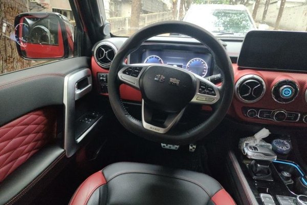 BAIC Off-Road BJ40 2021, 30300 км, за 20358 USD - фото 9