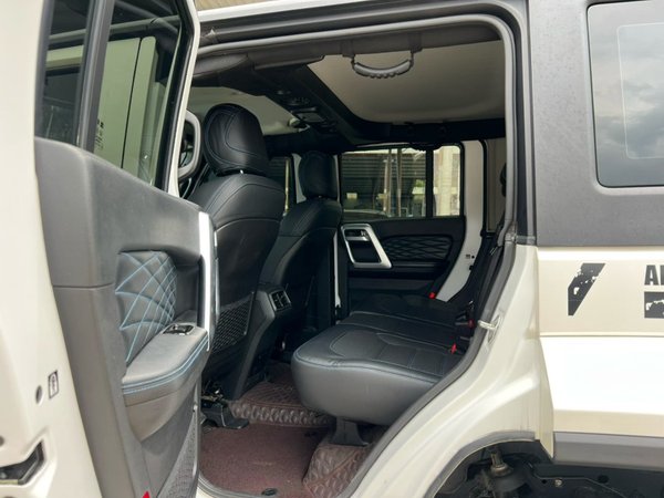 BAIC Off-Road BJ40 2023, 32300 км, за 20373 USD - фото 10