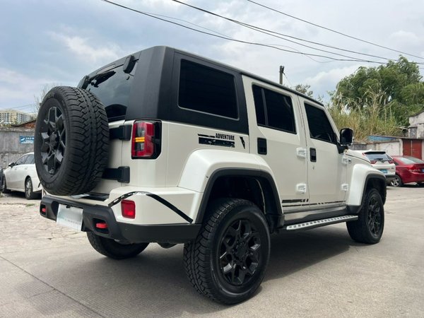BAIC Off-Road BJ40 2023, 32300 км, за 20373 USD - фото 6