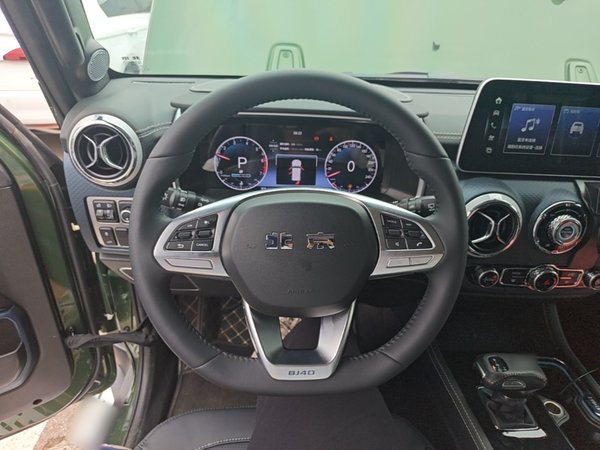 BAIC Off-Road BJ40 2024, 2200 км, за 18338 USD - фото 16