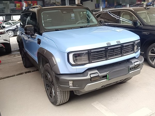 BAIC Off-Road BJ40 Electric Drive 2025, 36100 км, за 24500 USD